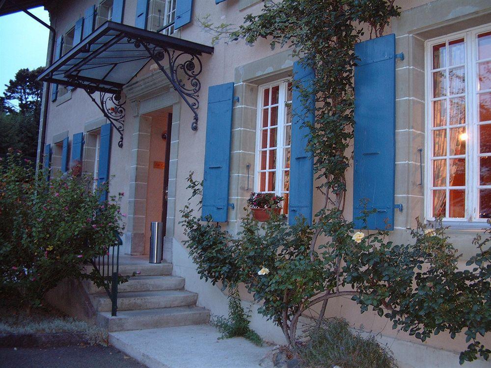 Hostellerie Les Chevreuils Lausana Exterior foto