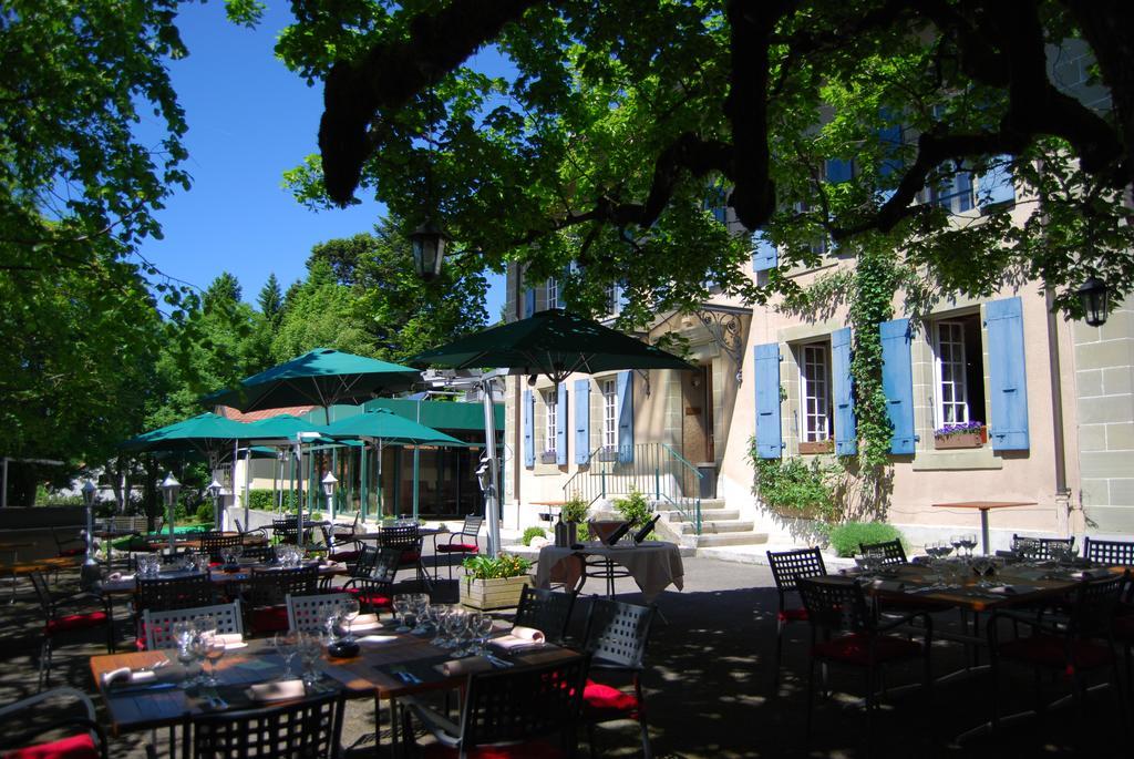 Hostellerie Les Chevreuils Lausana Exterior foto